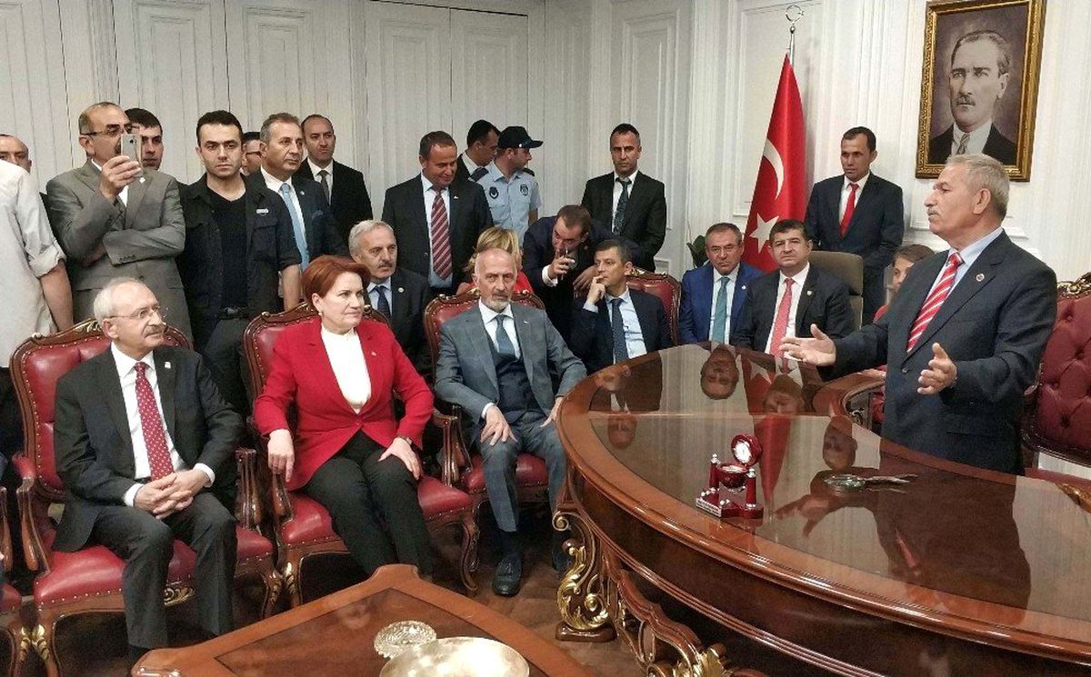 Kılıçdaroğlu İlkadım Belediye Başkanı Demirtaş\'ı Ziyaret Etti