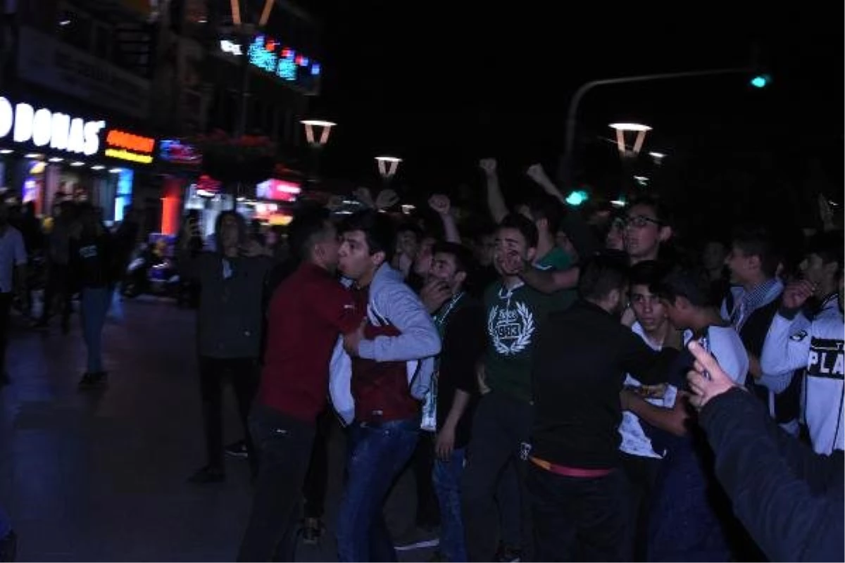 Konya\'daki Şampiyonluk Kutlamasında Gerginlik