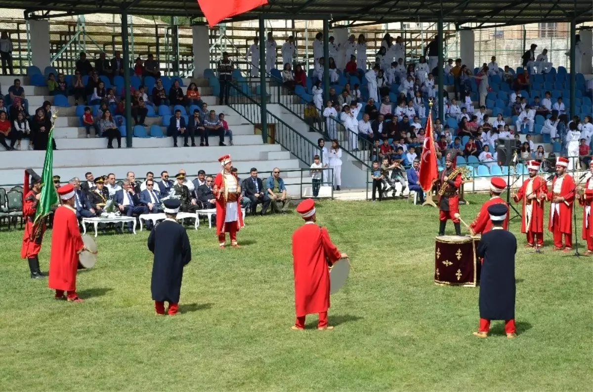 Malatya\'nın İlçelerinde 19 Mayıs Coşkusu