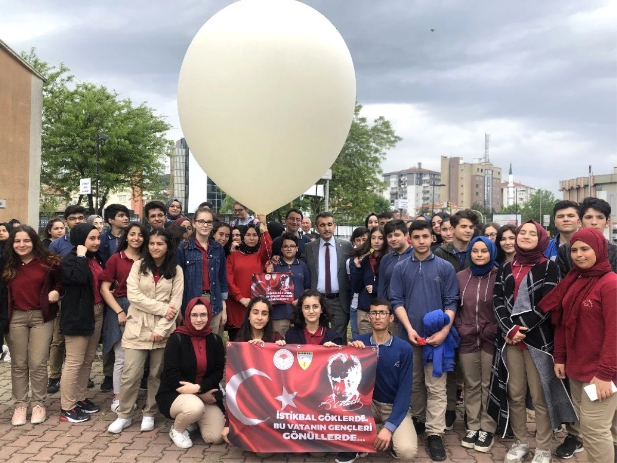 Meteorolojinin Balon Atımı Liseli Gençlerle Gerçekleşti