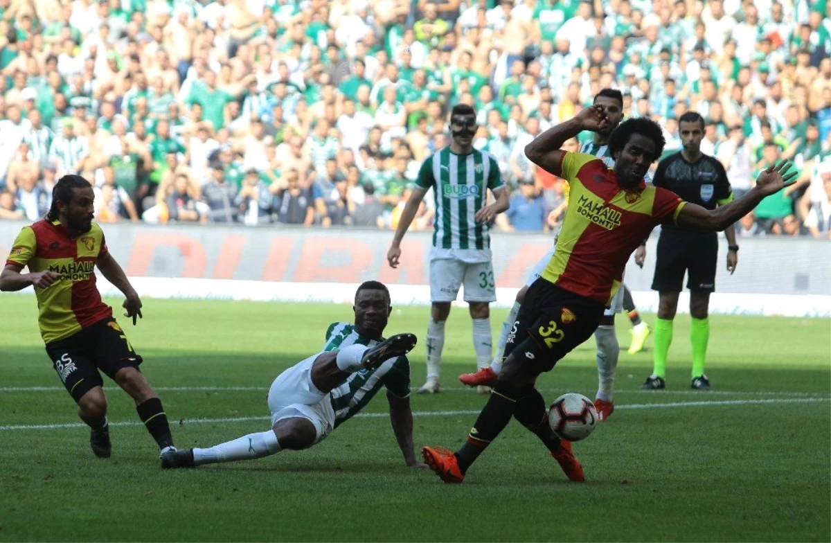 Spor Toto Süper Lig: Bursaspor: 0 - Göztepe: 0 (Maç Sonucu)