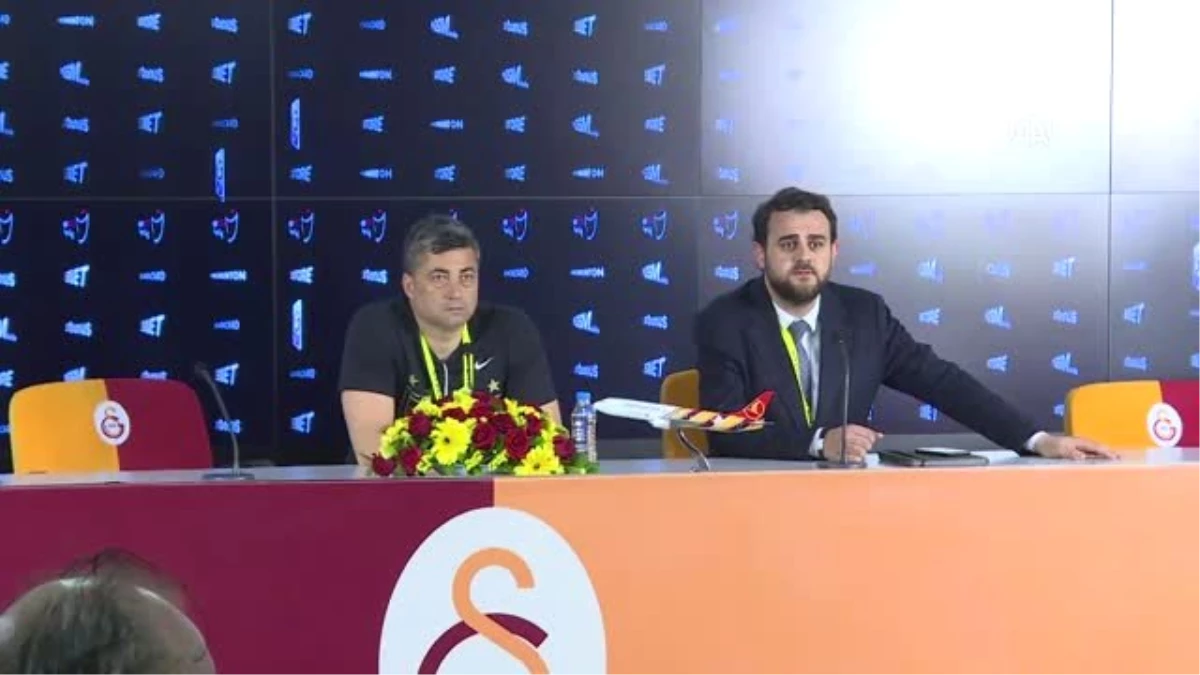 Süper Lig\'de Şampiyon Galatasaray - Galatasaray Yardımcı Antrenörü Levent Şahin