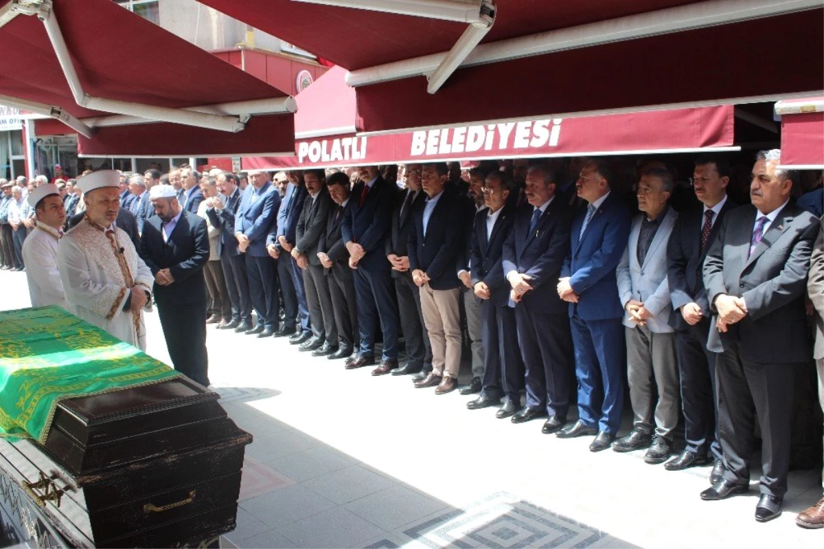 AK Parti İstanbul Milletvekili Kubat\'ın Acı Günü