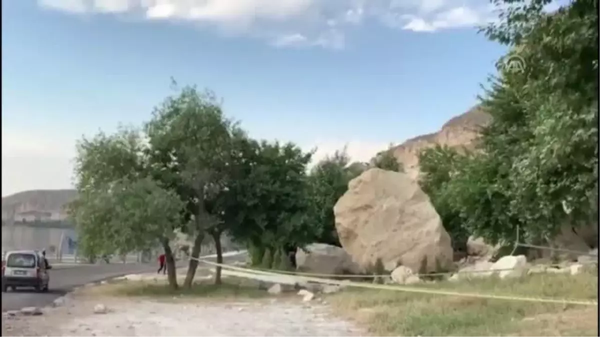 Aynı Yerde Bir Haftada İkinci Heyelan