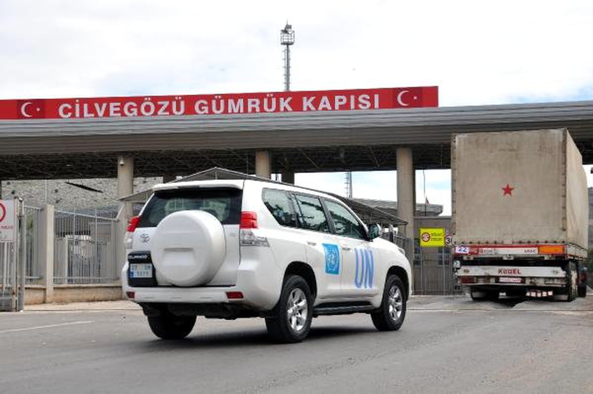 BM\'den İdlib\'e 18 Tır\'lık Yardım