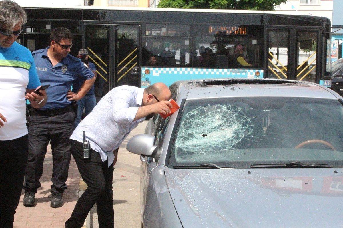 Darp İntikamını Otomobilden Aldılar