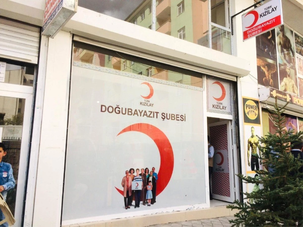 Doğubayazıt\'ta Türk Kızılay Şubesi Açıldı