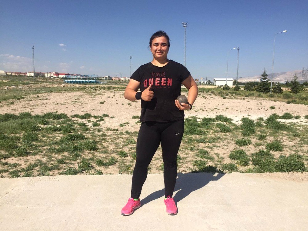 Fatmagül Koç Madalyaya Doymuyor