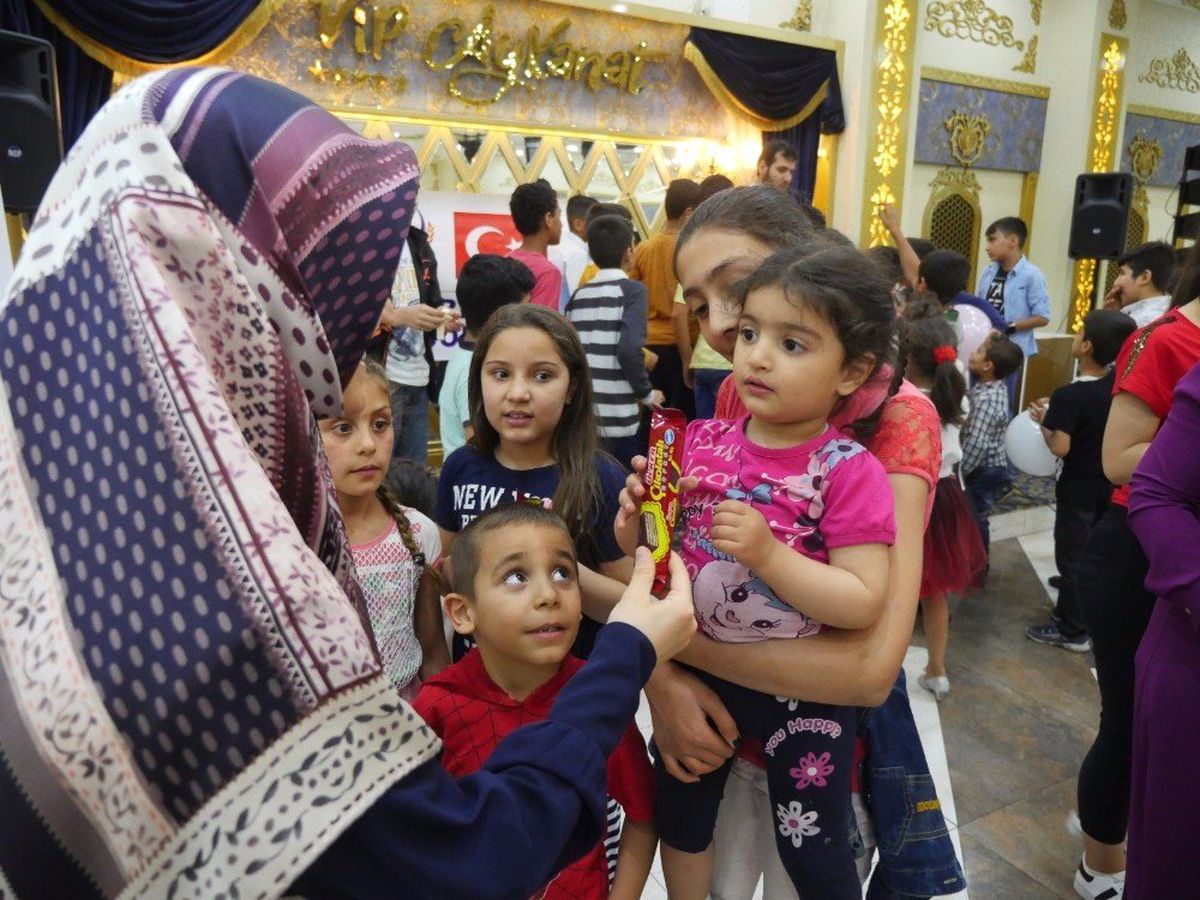 Gaziantep\'te 500 Yetim ve Ailesine İftar