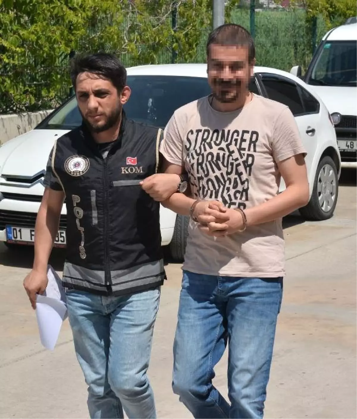İzmir\'de Aranan Fetö Şüphelisi Adana\'da Yakalandı