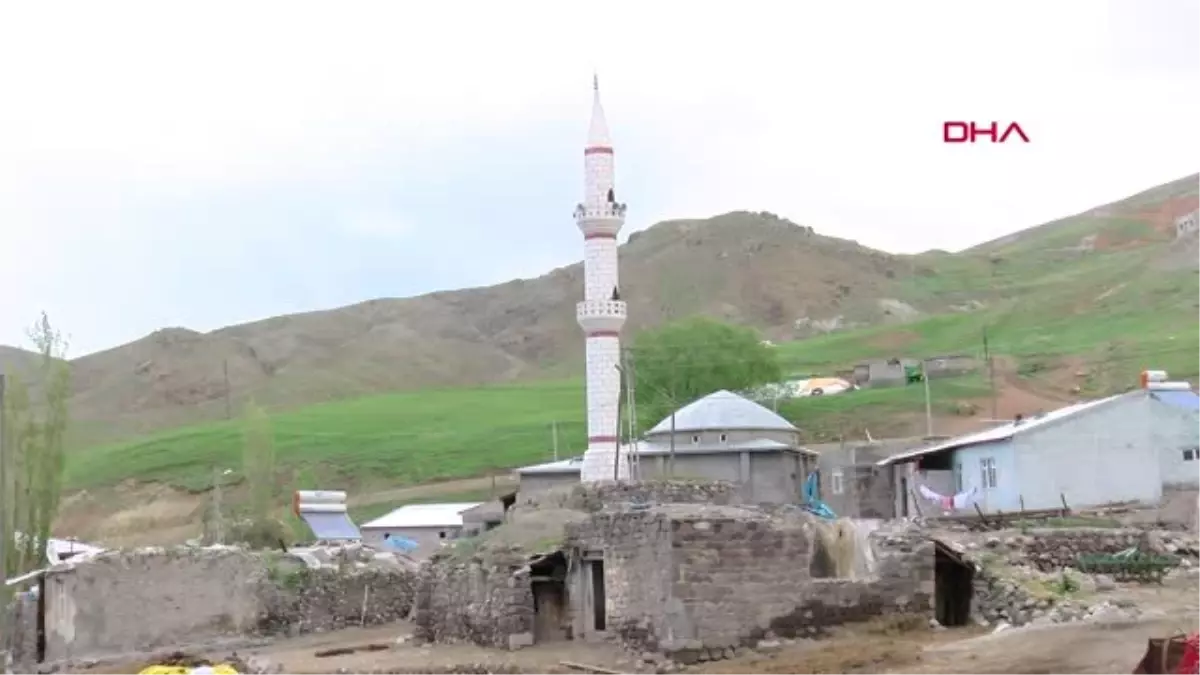 Kars 3 Yaşındaki Nurcan, Gözyaşlarıyla Toprağa Verildi