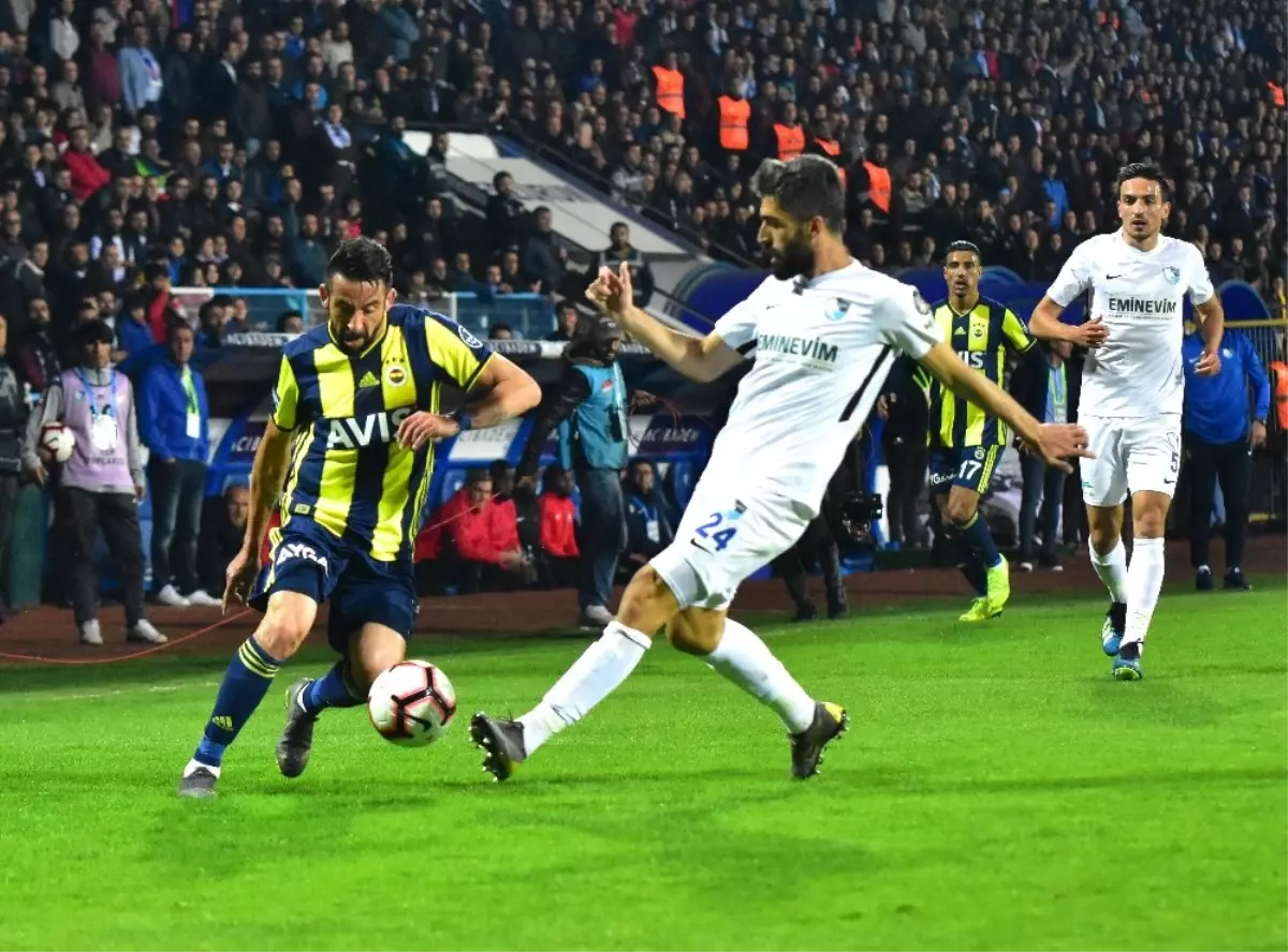 Spor Toto Süper Lig: Bb Erzurumspor: 0 - Fenerbahçe: 0 (İlk Yarı)