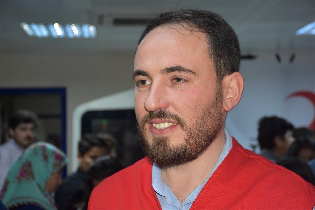 Türk Kızılay\'ından Şehit ve Yetim Ailelerine İftar