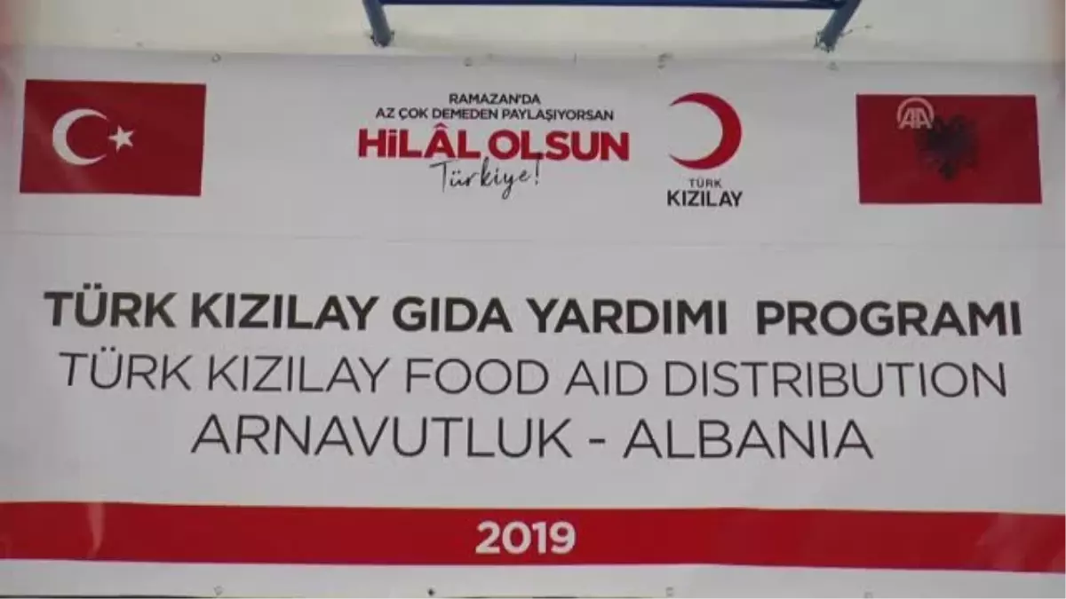 Türk Kızılaydan Arnavutluk\'taki İhtiyaç Sahiplerine Ramazan Yardımı