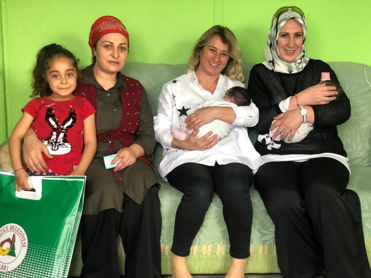 Yenidoğan Ziyaretleri Sürüyor
