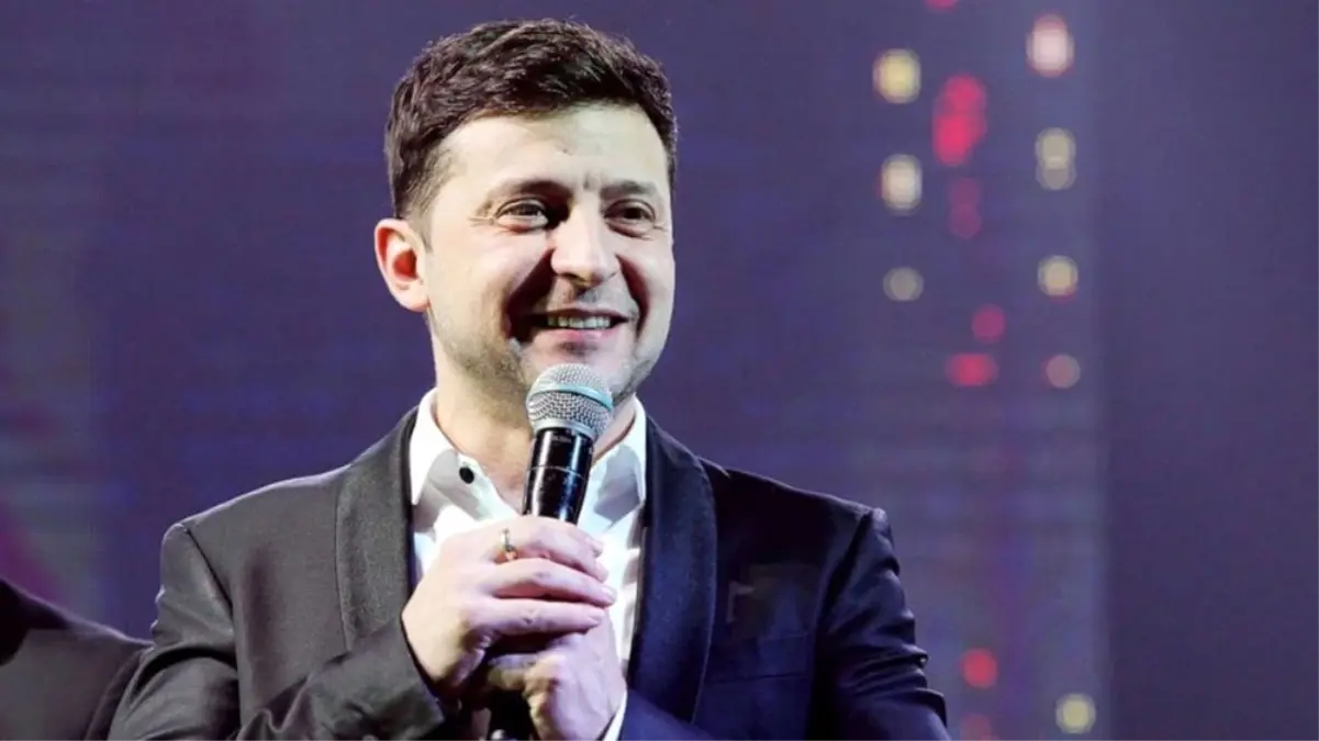 Zelenskiy\'in İlk İcraatı Erken Seçim