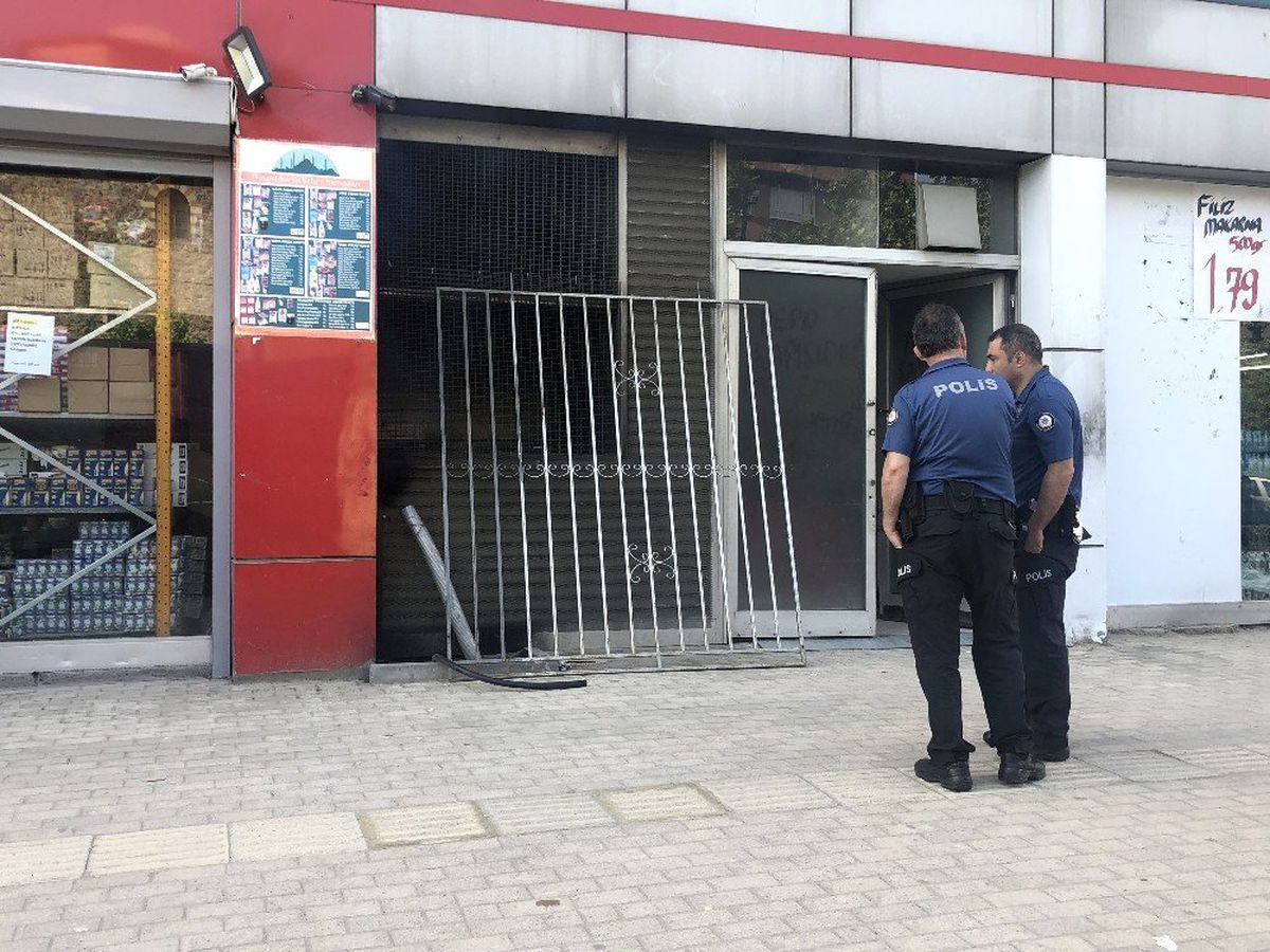 10 Katlı Binada Yangın Paniği...