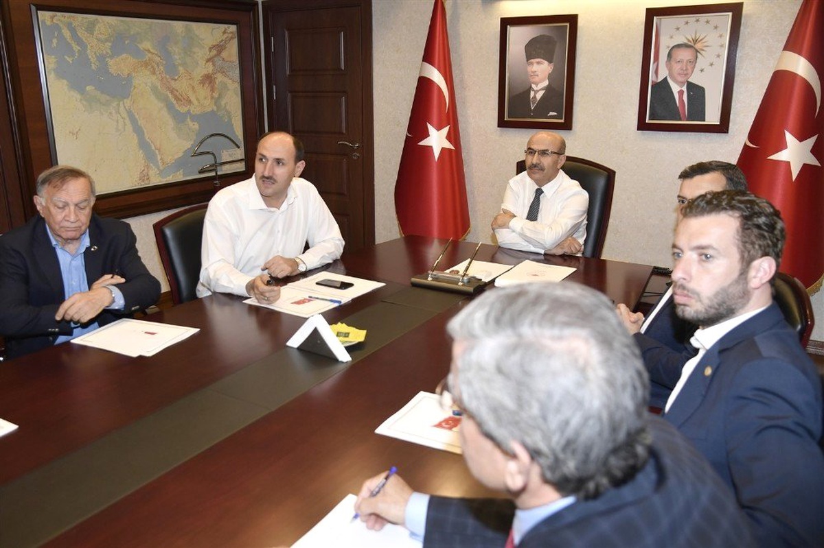 Adana Karpuz Festivali" 21 Haziran\'da