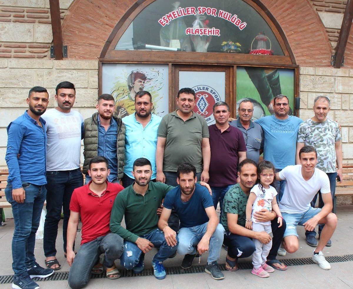 Alaşehir Eşmeliler Spor Kulübü 1. Amatör\'e Yükseldi