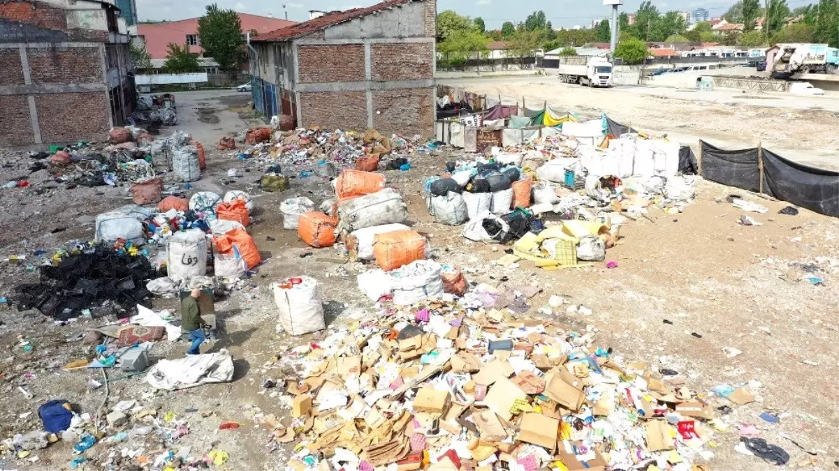 Ankara Zabıtası Atıkla Mücadele Başlattı