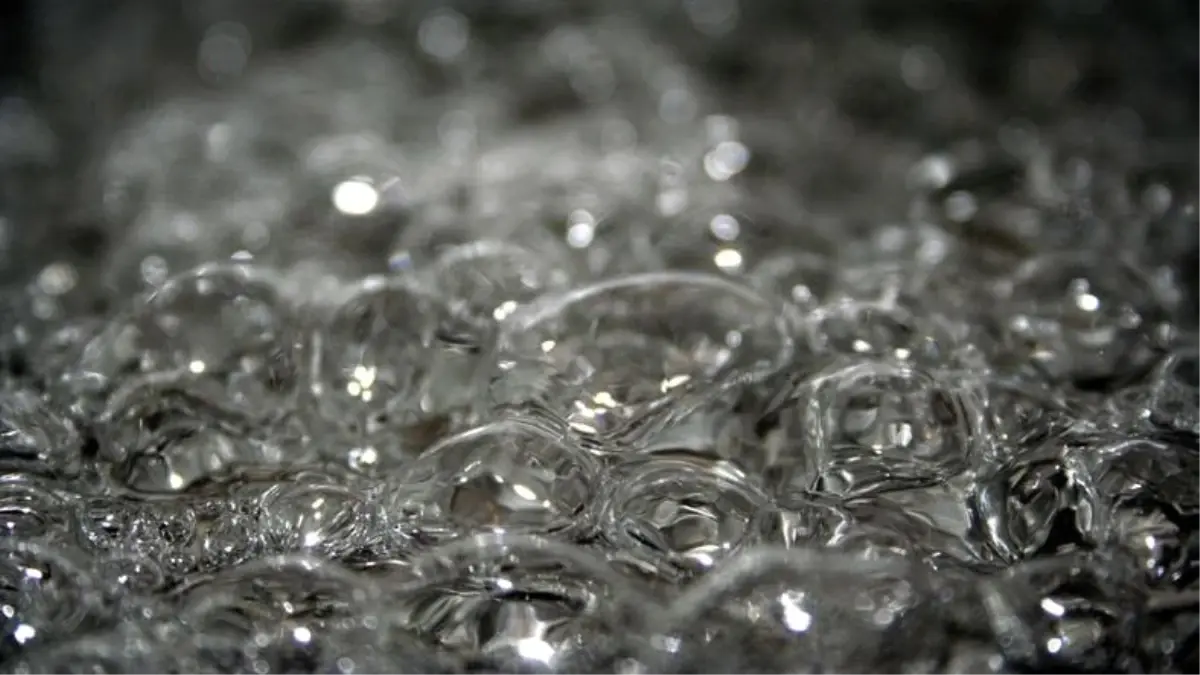 Araştırmacılar, Suyu Anında Kaynatacak Kadar Yüksek Bir Ses Üretti