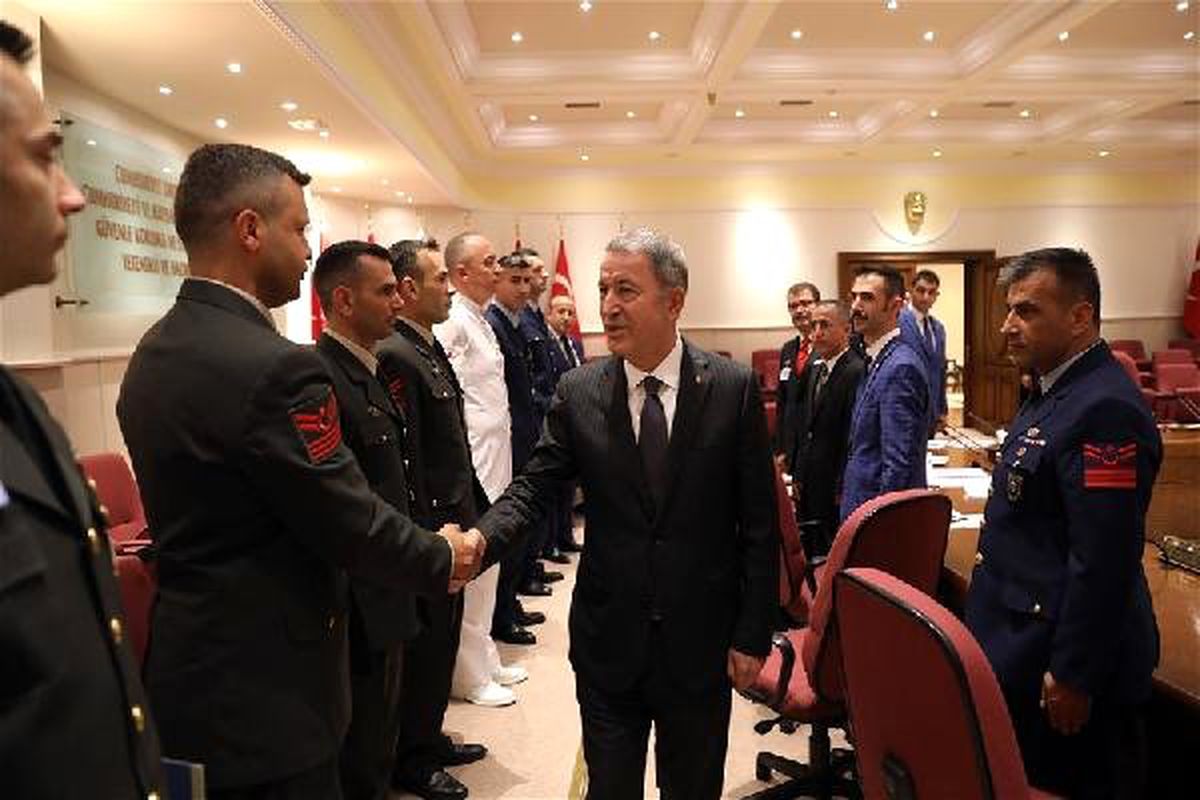 Bakan Akar: Ülkemizin Birliği İçin Mücadele İçindeyiz