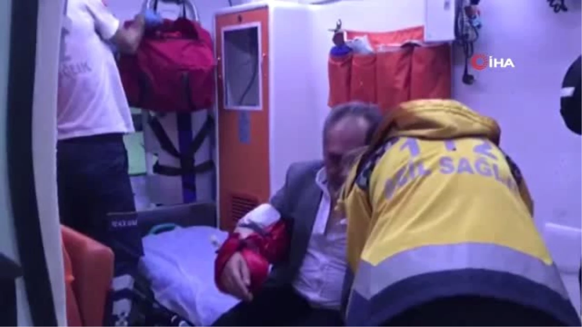 CHP\'li Belediye Başkan Yardımcısına Saldırı Anı Kamerada