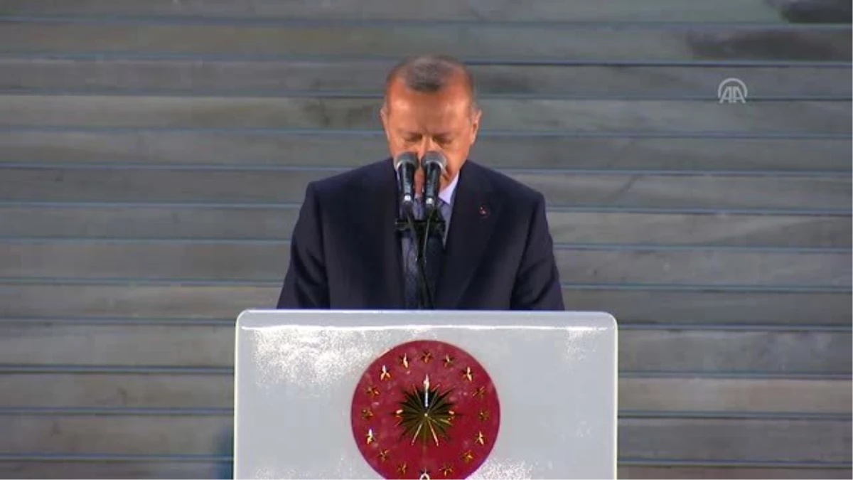 Cumhurbaşkanı Erdoğan: "Darbecilerle, Küresel Güçlerle, Terör Örgütleriyle Birlikte Hareket Etme...