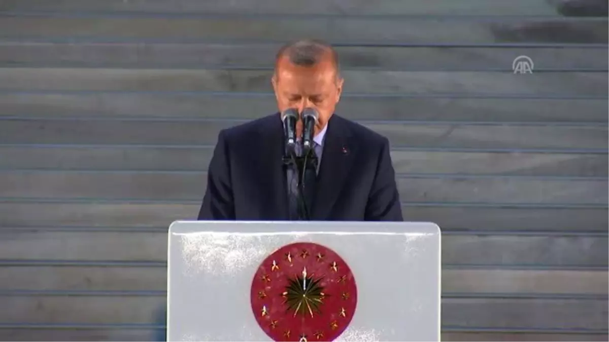 Cumhurbaşkanı Erdoğan: "Darbecilerle, Küresel Güçlerle, Terör Örgütleriyle Birlikte Hareket Etme...