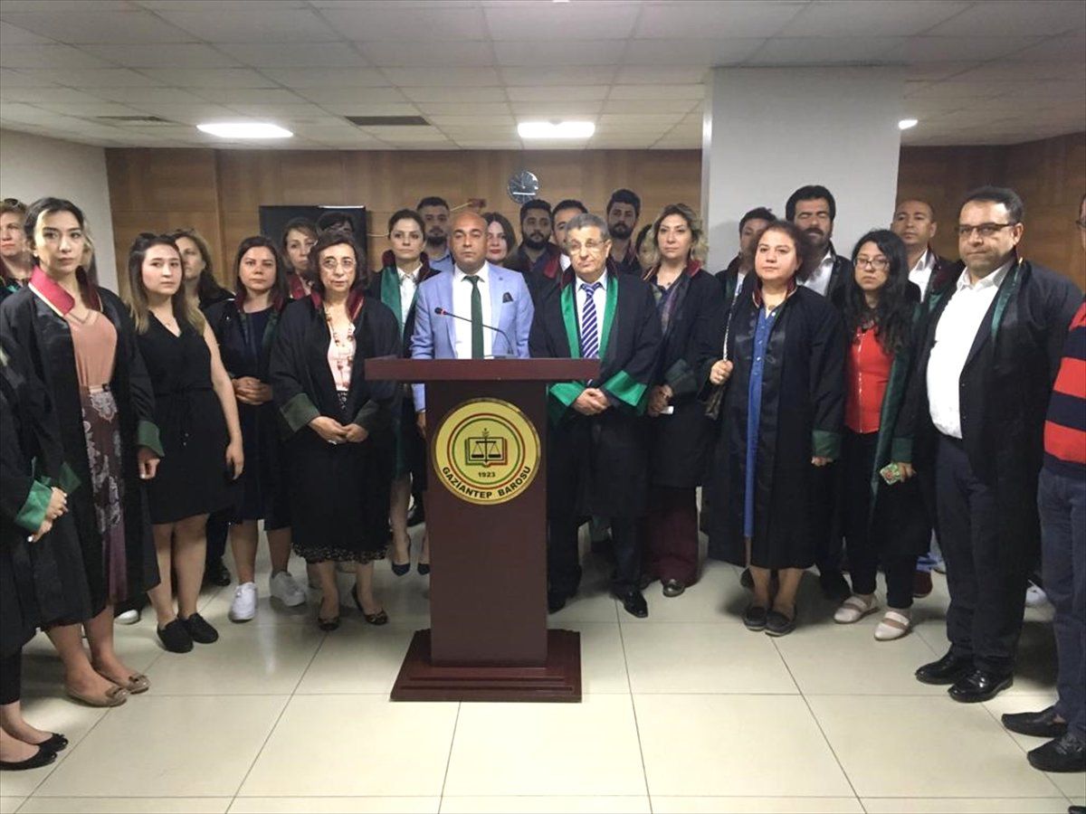 Diyarbakır\'da Kadın Avukatın Öldürülmesi