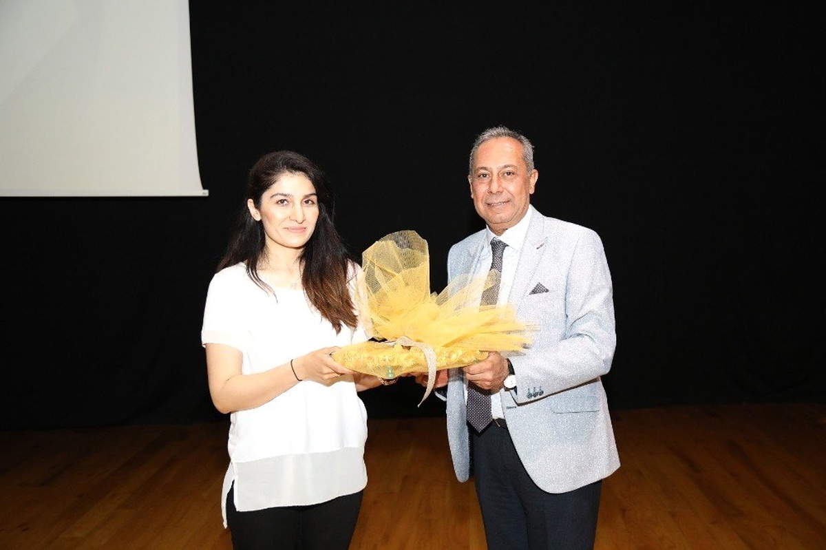 Gaziantep\'te Yaşlılık ve Unutkanlık Semineri
