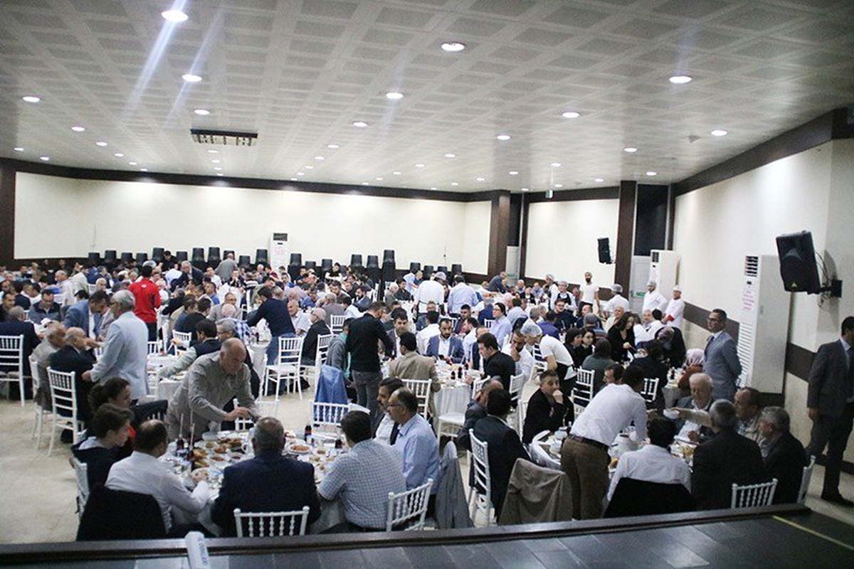 Gediz Ticaret ve Sanayi Odası Üyeleri İftarda Buluştu