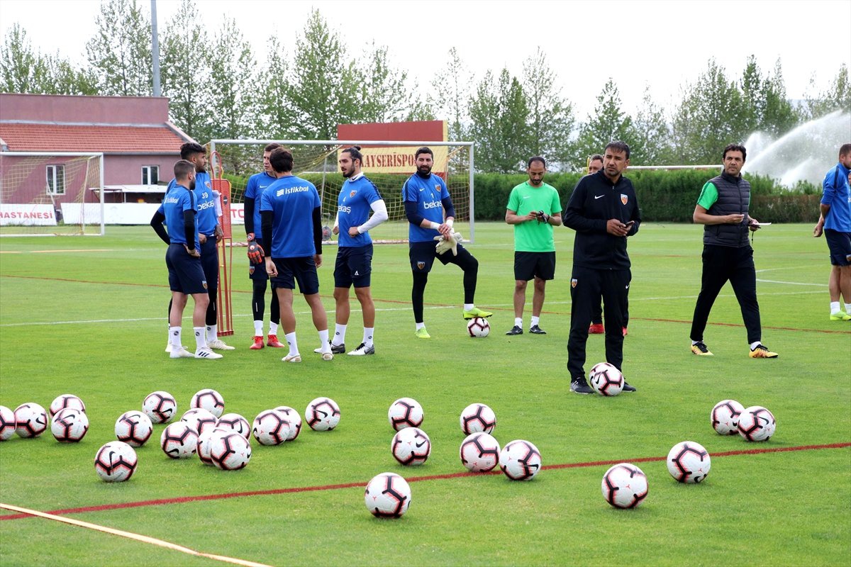 Kayserispor\'da Erzurumspor Maçı Hazırlıkları