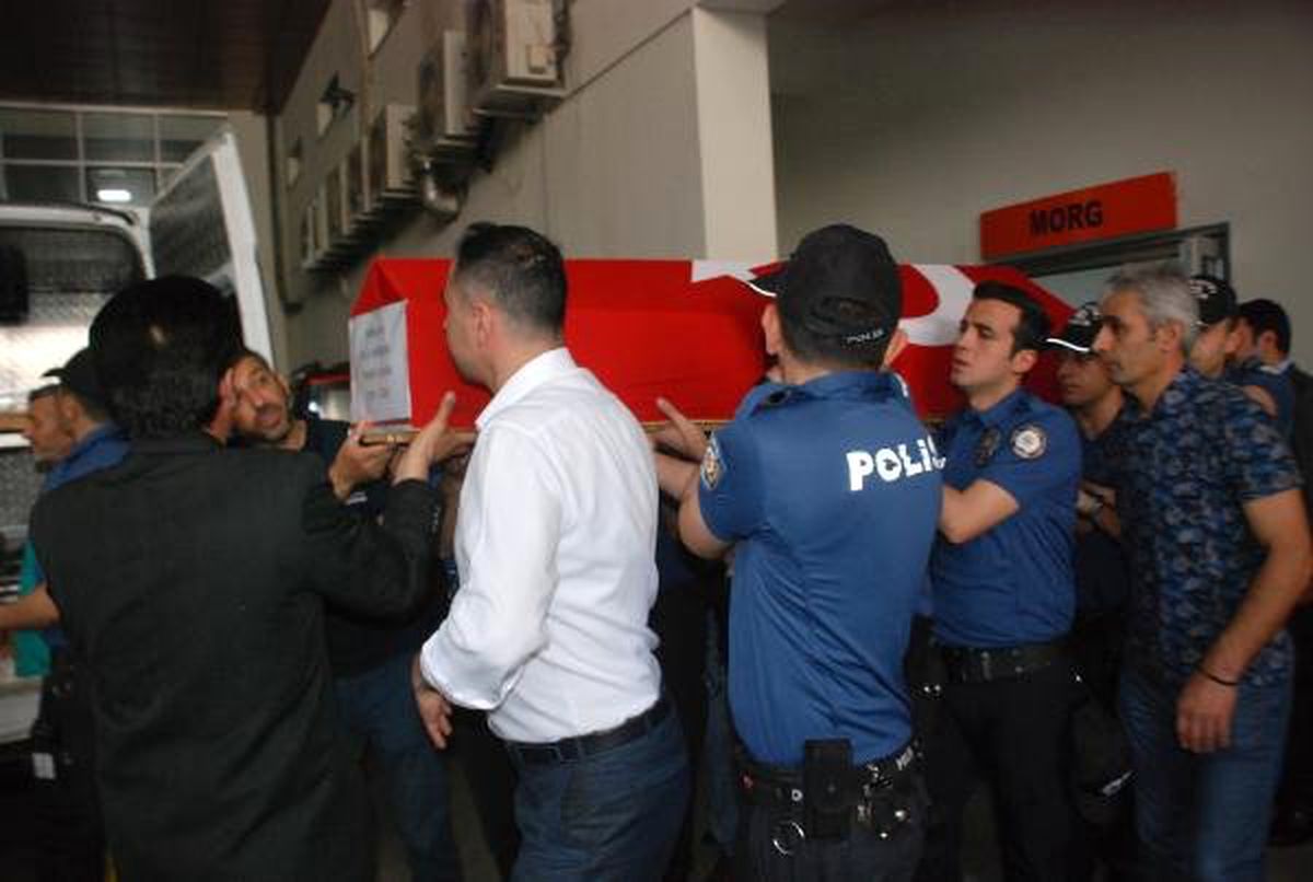 Kazada Ölen Polislerin Cenazeleri, Memleketlerine Uğurlandı