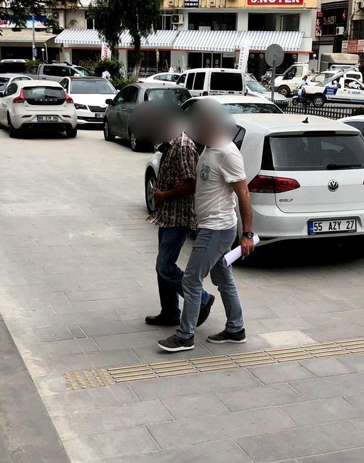 Kuşadası\'nda Yağmadan Aranan Zanlı Operasyonla Yakalandı