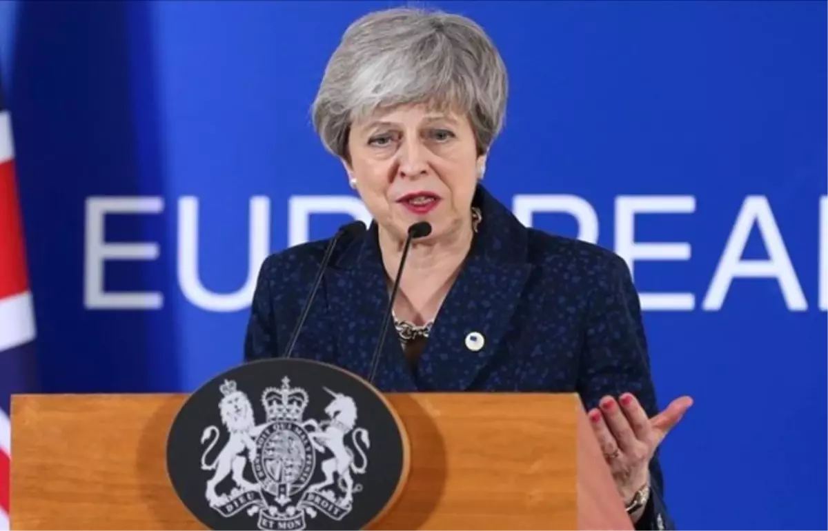 May\'den Brexit\'te \'son şans\' uyarısı