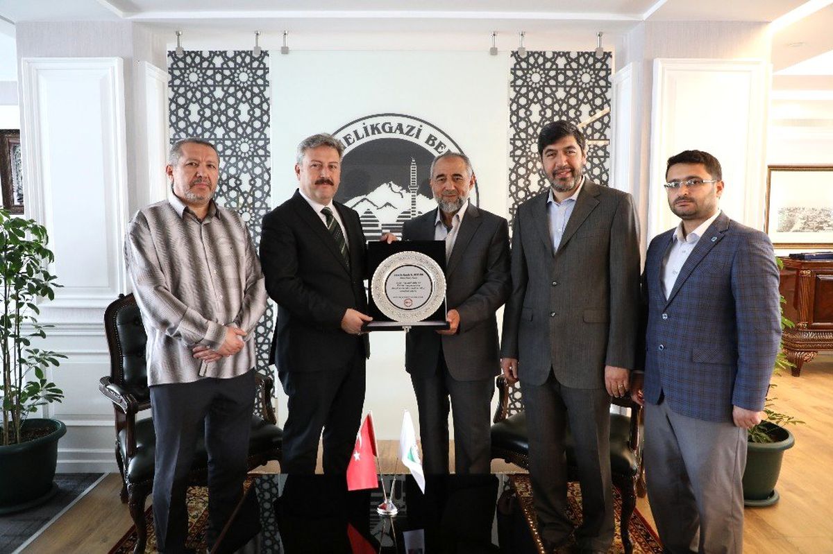 Melikgazi Belediye Başkanı Dr. Mustafa Palancıoğlu; "Melikgazi Kamp Merkezi Gençler ve İzci...