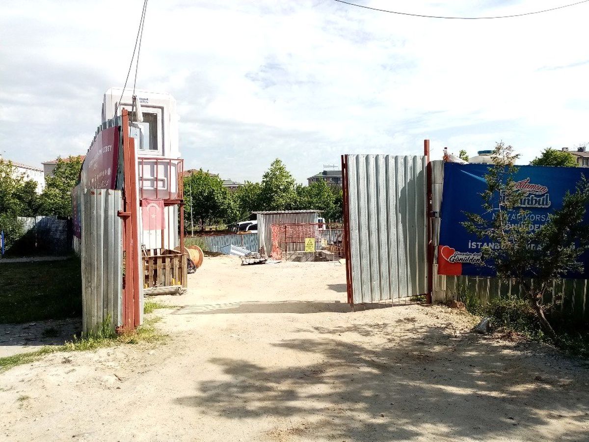 Metro Şantiyesini Silahla Basıp 500 Kilo Kablo Çaldılar