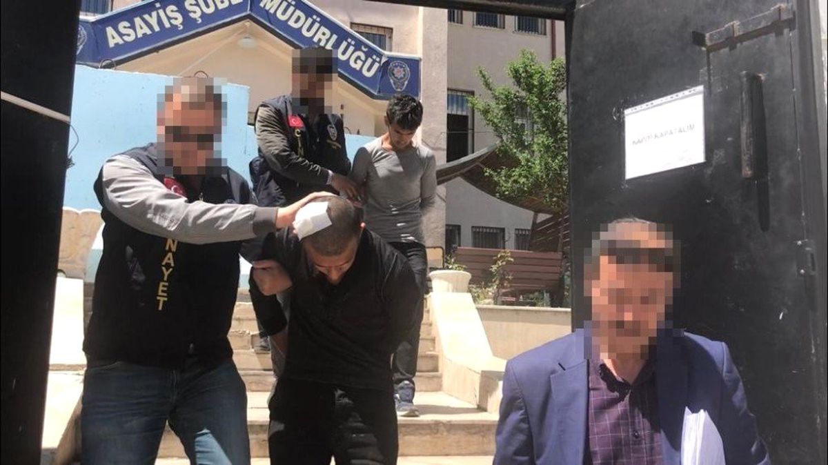 Şakayla Başlayan Kavga Ölüm Getirdi