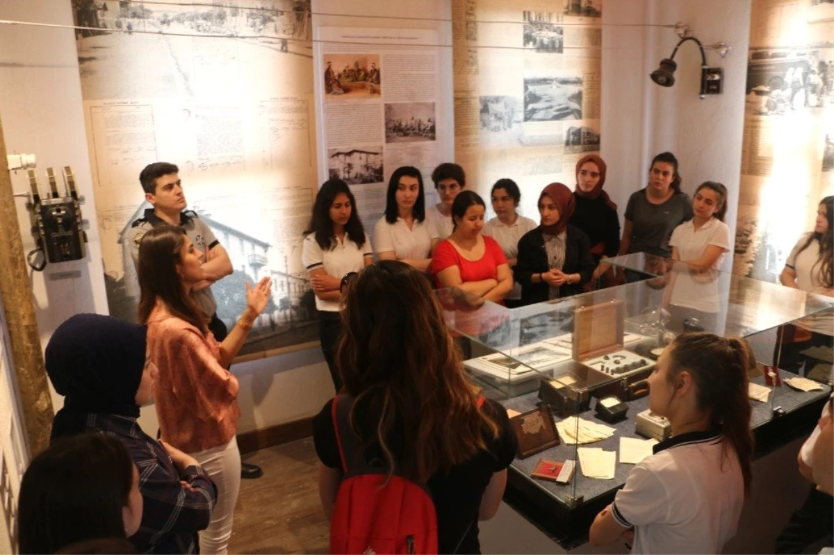 Turgutlu Kent Müzesi Ziyaretçi Akınına Uğradı