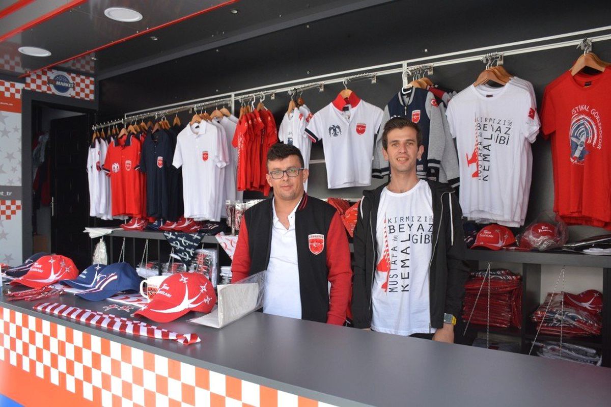Türk Yıldızları Store Sinop\'ta