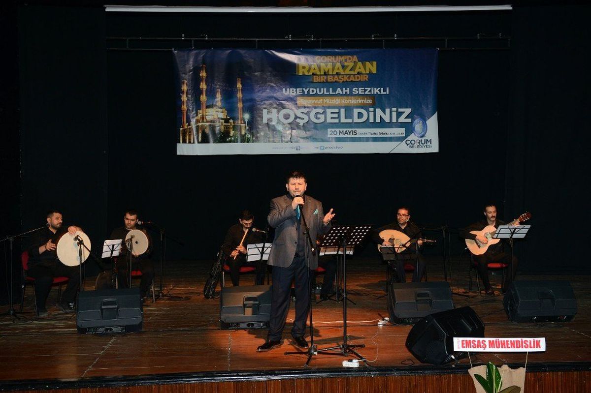Ubeydullah Sezikli\'den Tasavvuf Müziği Konseri