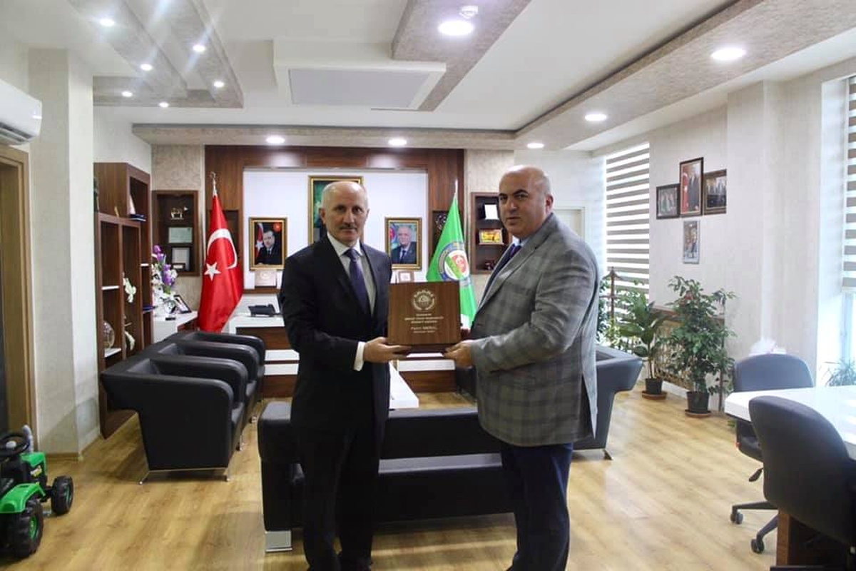 Vali Meral: "Ziraat Odamızla Sürekli İş Birliği İçerisinde Olacağız"