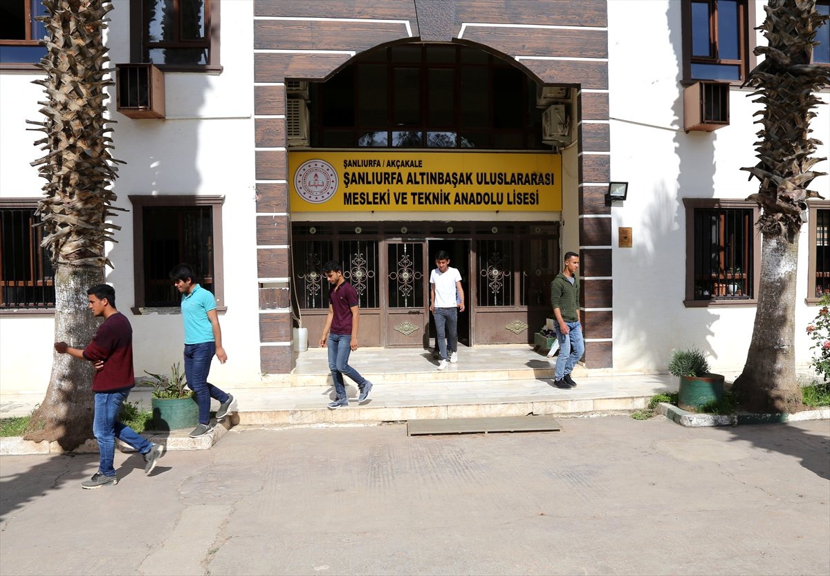 Altın Fırsat Kapısı: Meslek Liseleri - Yabancı Öğrenciler Şanlıurfa\'daki Lisede Tarım Öğrenecek
