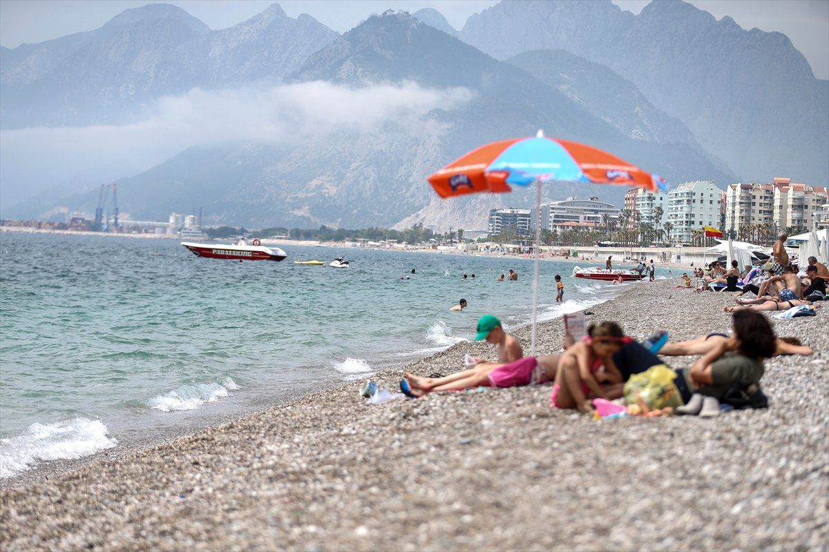 Antalya\'da Mayıs Ayında Deniz Keyfi
