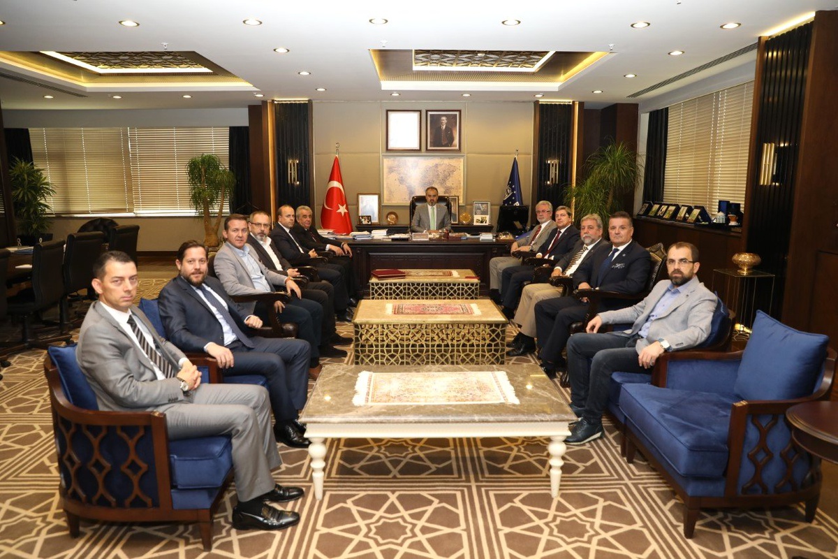 BALKANTÜRKSİAD\'tan Başkan Aktaş\'a Ziyaret