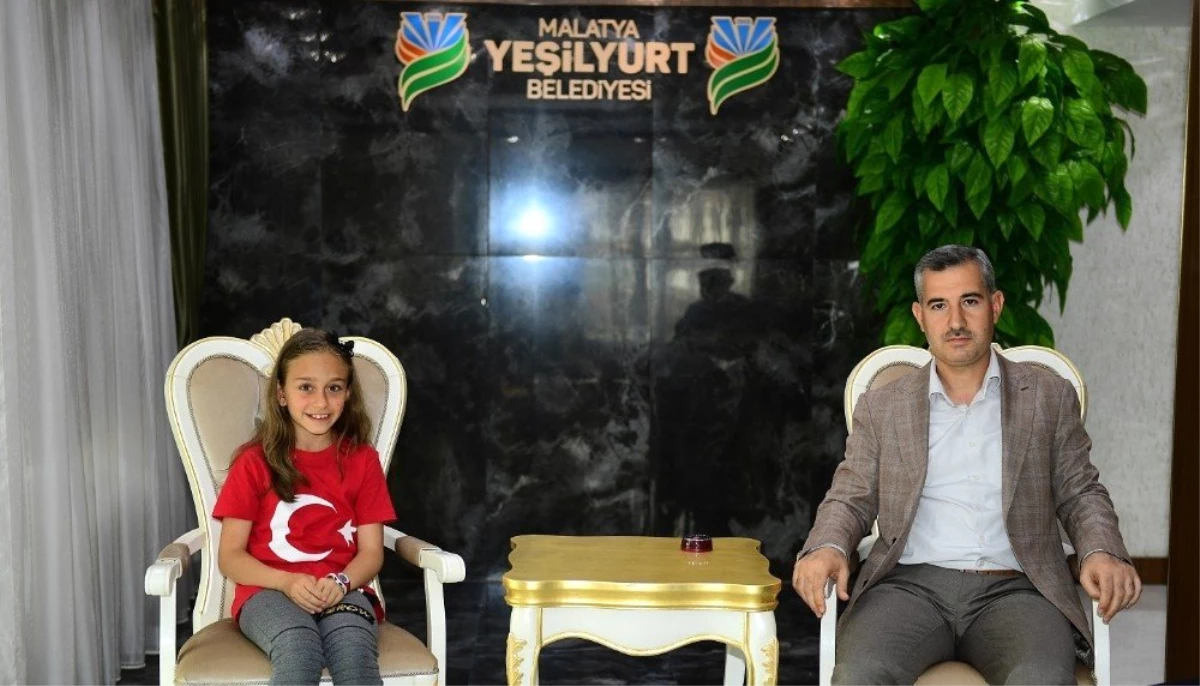Başkan Çınar, Milli Takım Sporcusu Elif Naz Aktaş\'ı Ağırladı