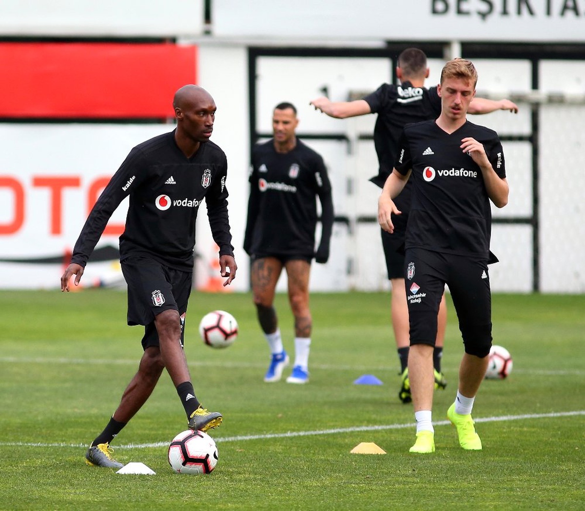 Beşiktaş\'ın Kasımpaşa Mesaisi Sürüyor
