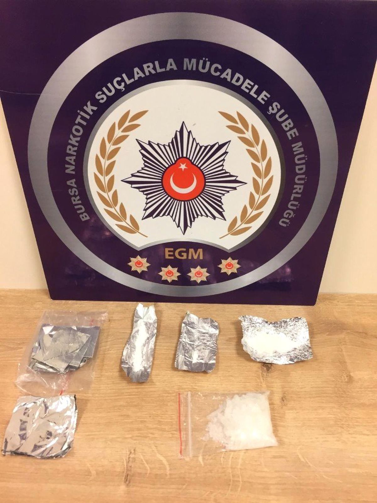 Bursa\'da Uyuşturucu Operasyonu: 17 Gözaltı