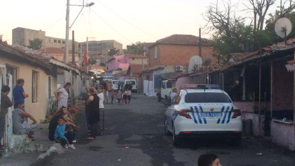 Çorlu\'da Otomobille Çarptığı 2 Polisi Yaralayan Şüpheli Vurularak Yakalandı